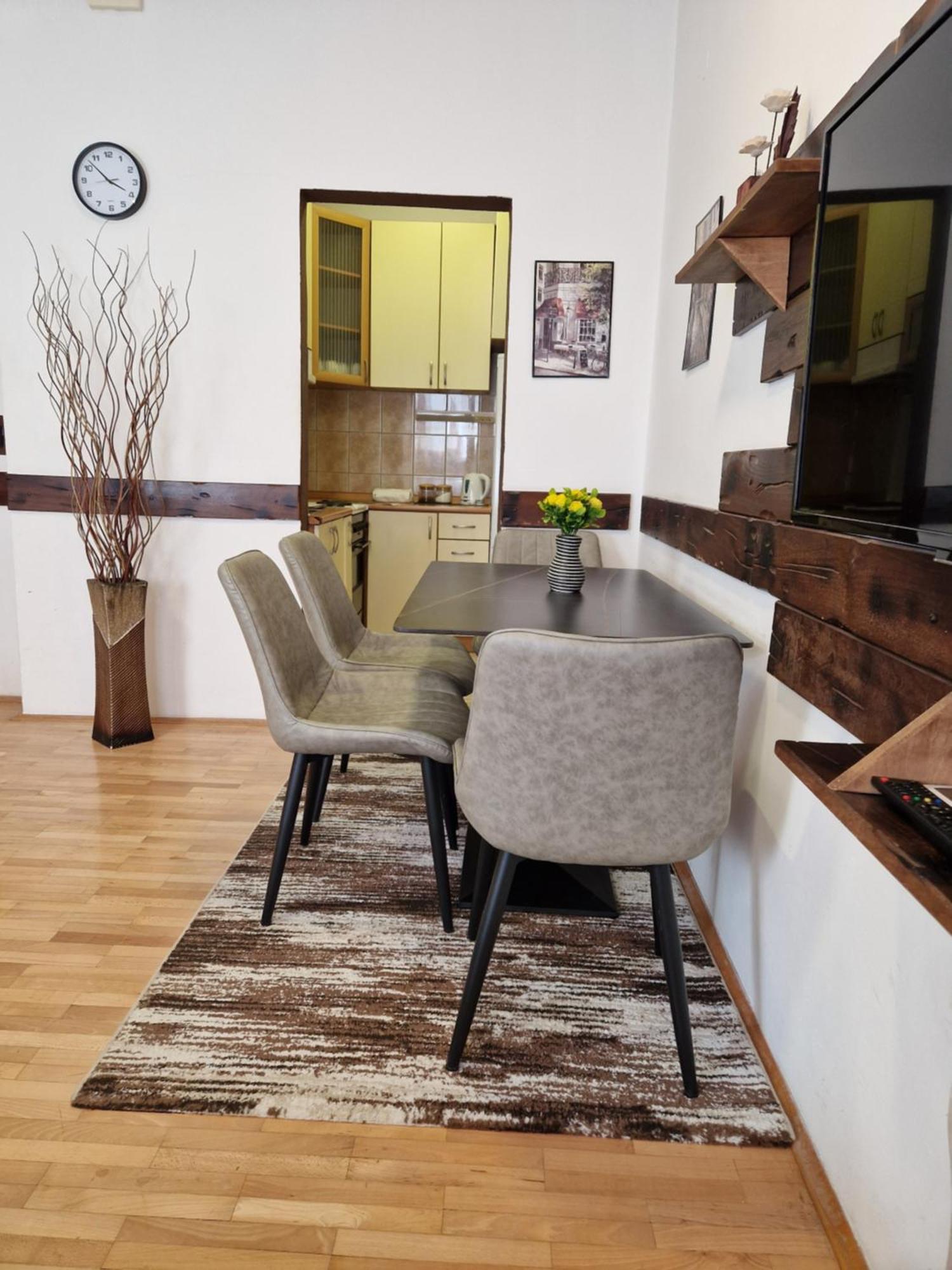 Fitofiso Apartment أوهغيد المظهر الخارجي الصورة